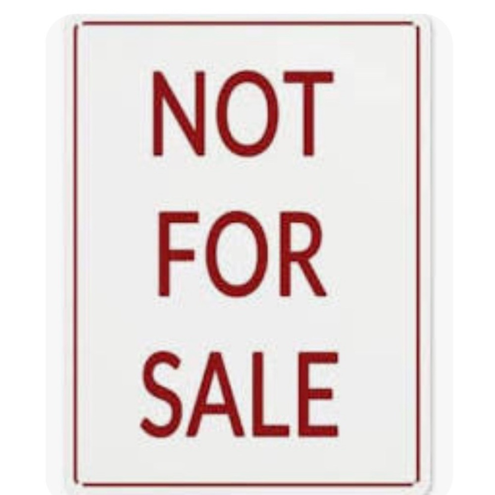 SOLD Retrology black rhinestone embellished dolman style sleeve Woman’s 1X